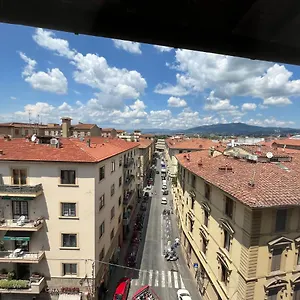 Ester 3*, Florencia Italia